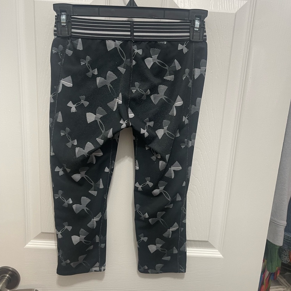 Under Armour girls leggings small